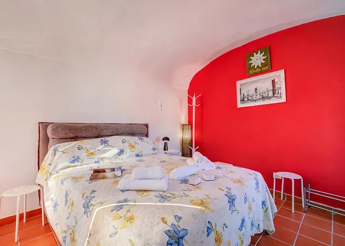 La Casa Di Rosy E Adri - Happy *